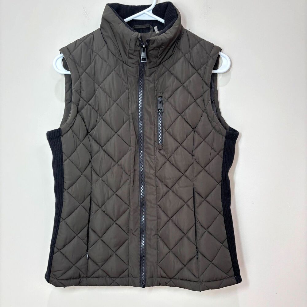 Andrew Marc Olive Green Quilted Vest Women S Zip Pockets Stretch Sides Outdoors